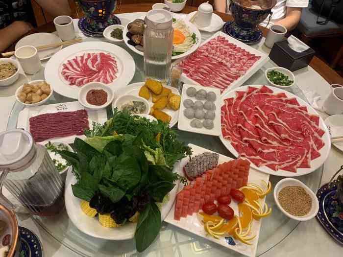 清真·鸦儿李记·涮肉(武圣路店"1.店面整洁,布局简单大方!有特色.