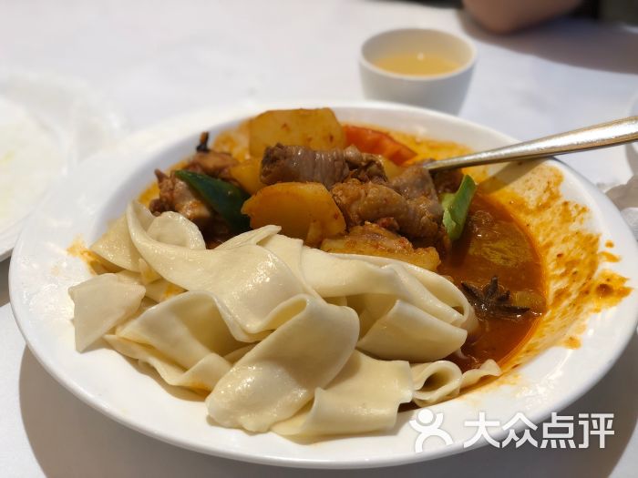 新疆大盘鸡饭