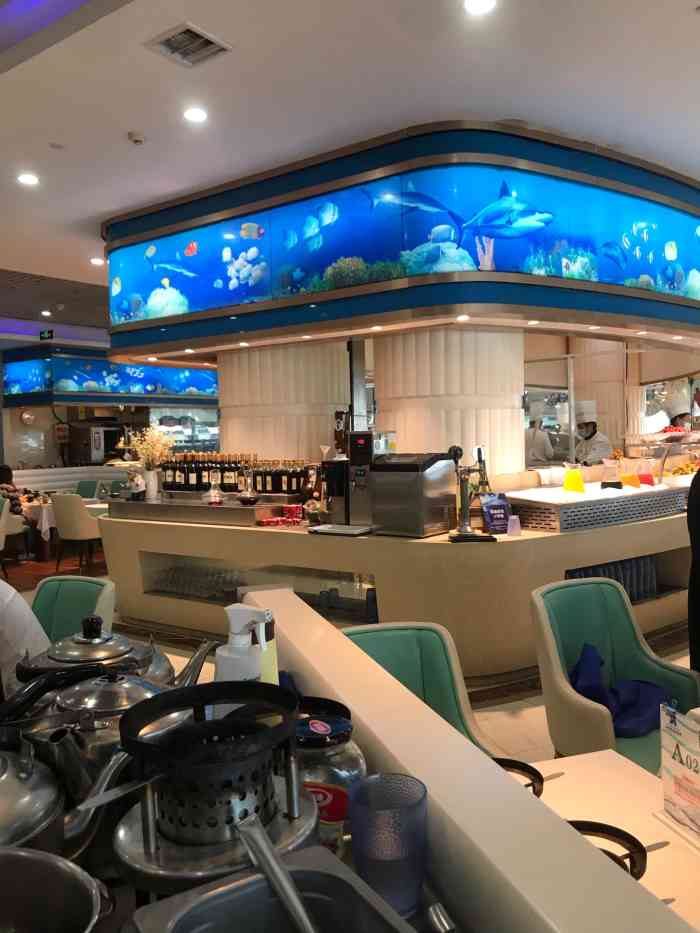 曼哈顿自助海鲜(合生汇店)-"108的自助餐本来就不报太大希望 门口团.