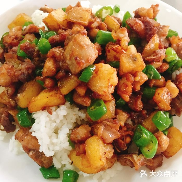 三味堂辣子鸡盖浇饭图片