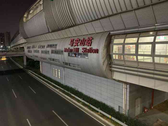 马安山地铁站-"第一次来!出地铁口就有摩托车!关外吧.