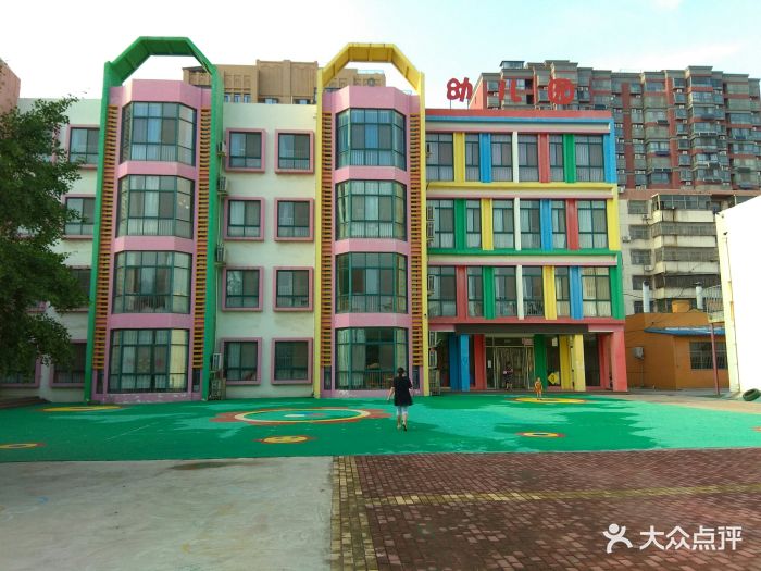 枣庄市儿童乐园童的梦幼儿园教学楼图片 - 第4张