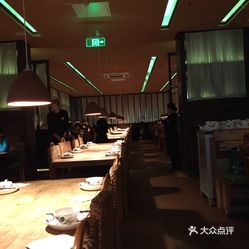 绿茶餐厅人均消费_绿茶餐厅(2)