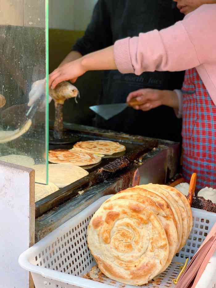 曹县名吃香酥鸡蛋火烧(泉城店)-"每次来芙蓉街都会买