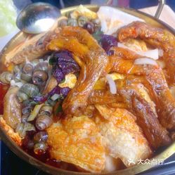 京皇廷田螺鸭爪煲塘厦田心店