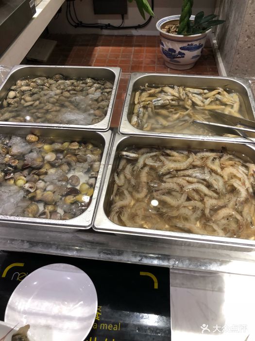 新能量全智能精品自助餐厅