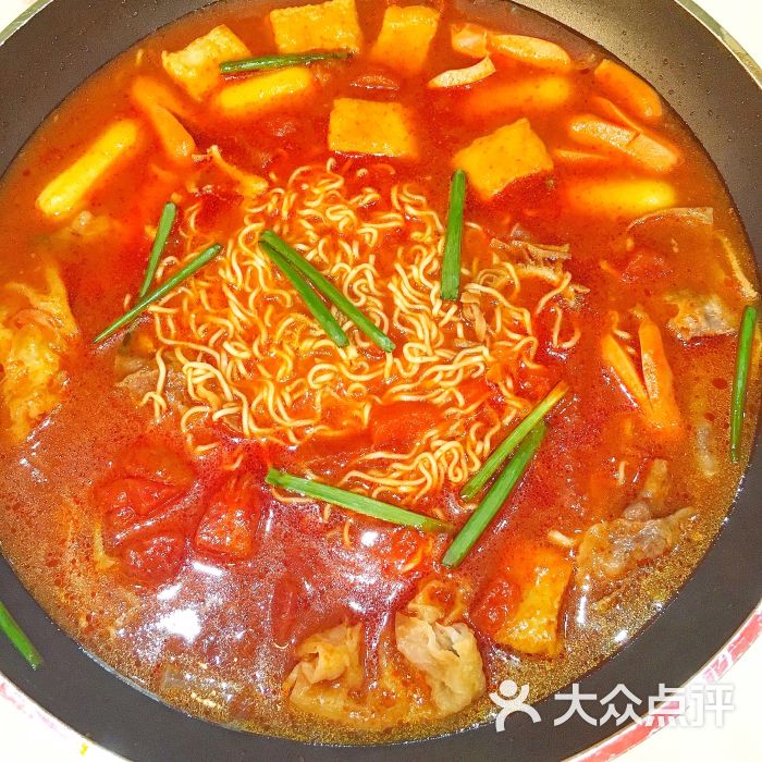 番茄粒粒锅冒菜