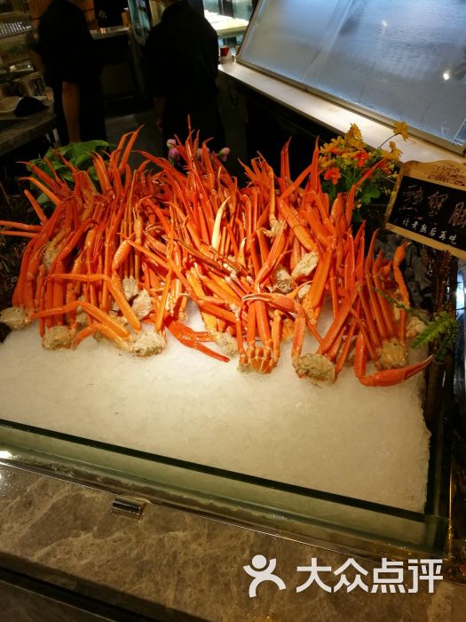 遇上西雅图多融合海鲜自助餐厅(中房金谊广场店)的点评