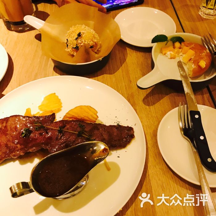 卡朋西餐(新光广场店)的点评