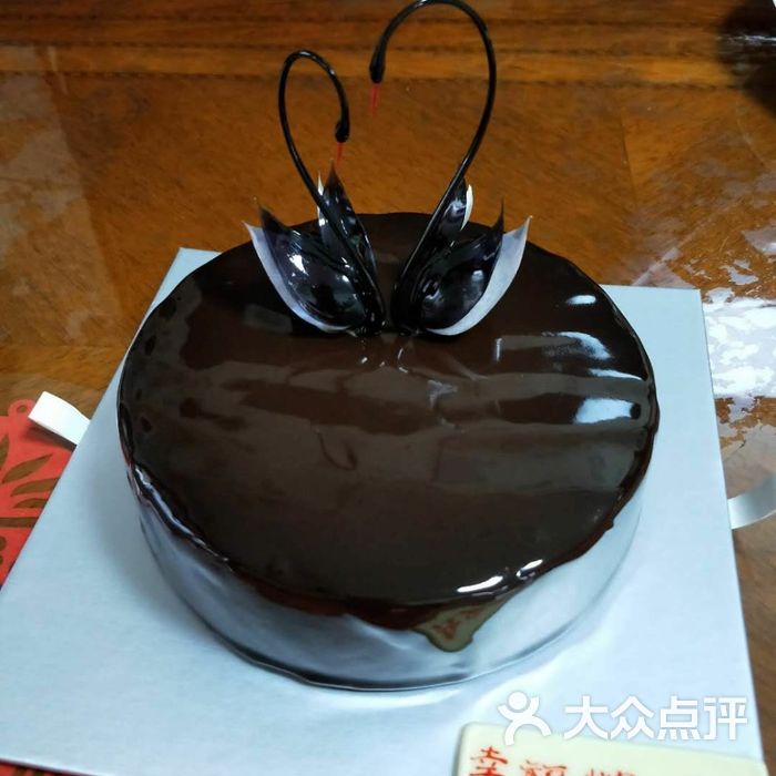 黑天鹅蛋糕
