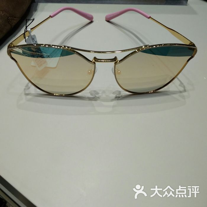 shine萱子