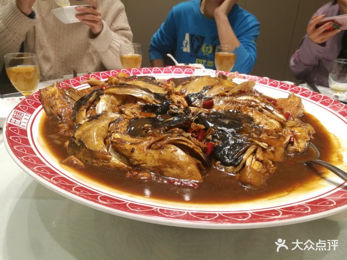 旺顺阁鱼头泡饼(西铁营万达店)鱼头泡饼图片