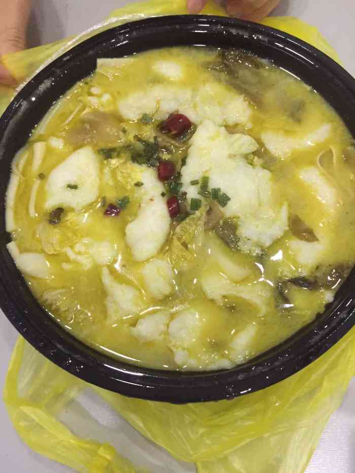亦鱼亦饭酸菜鱼(莫干山路店)-"经常点这家的鱼,龙利鱼一点刺都没有,这