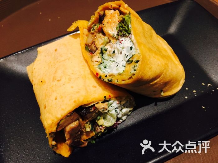 泰式红咖喱鸡肉卷