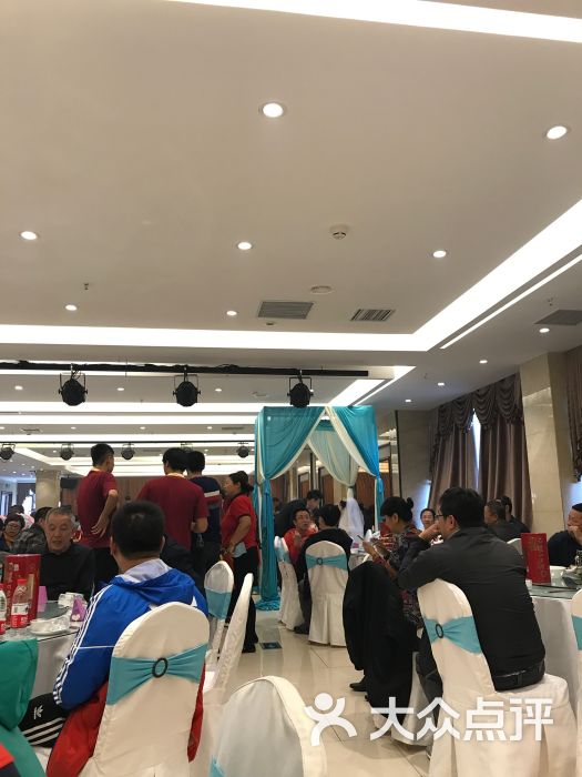 双义百宴汇图片 第2张
