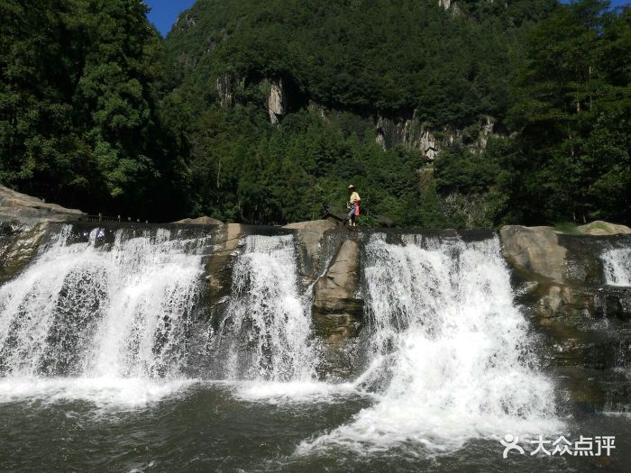 刘伯温故里旅游景区百丈漈景点-景点图片-文成县周边