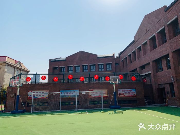 昆明路小学图片