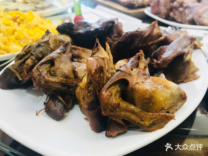 固安通久饭庄-烤卤鸽子图片-固安县美食-大众点评网