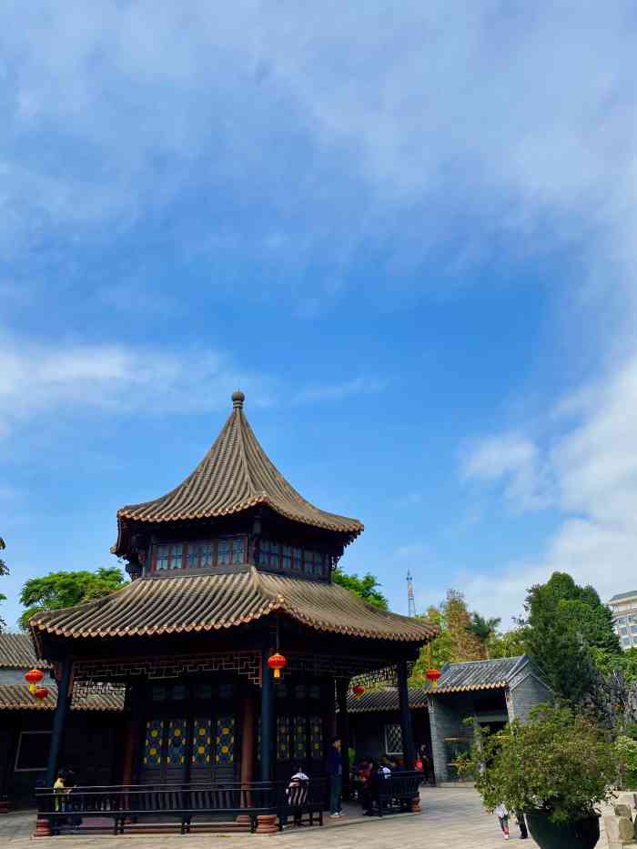 清晖园博物馆"有历史的景区,持有顺德顺德身份证的话可以.
