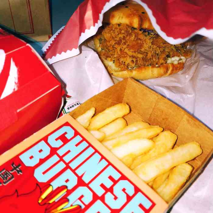 塔斯汀中国汉堡(万家旺购物广场店)-"中国汉堡,一听就