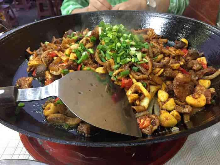 古仗铁板烧(张家界总店)-"一直听说古丈铁板烧好吃,今天终于拔草了,.