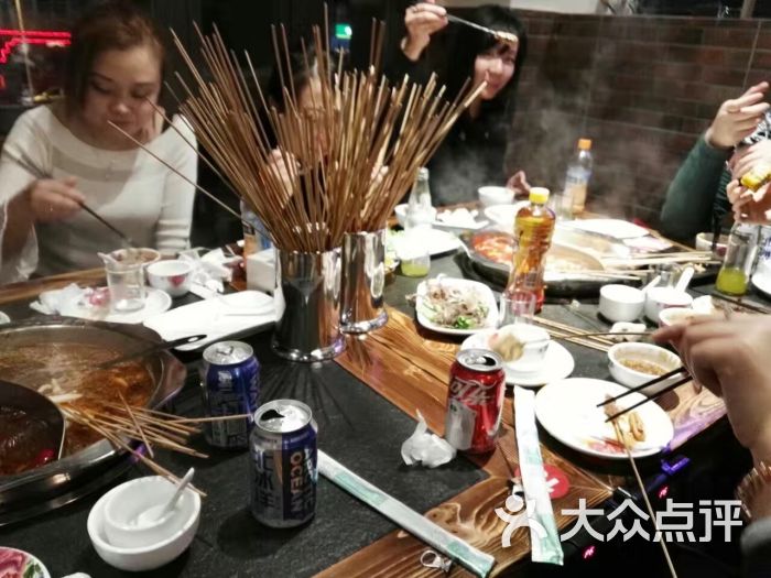 串根香麻辣涮串串火锅·宵夜的点评