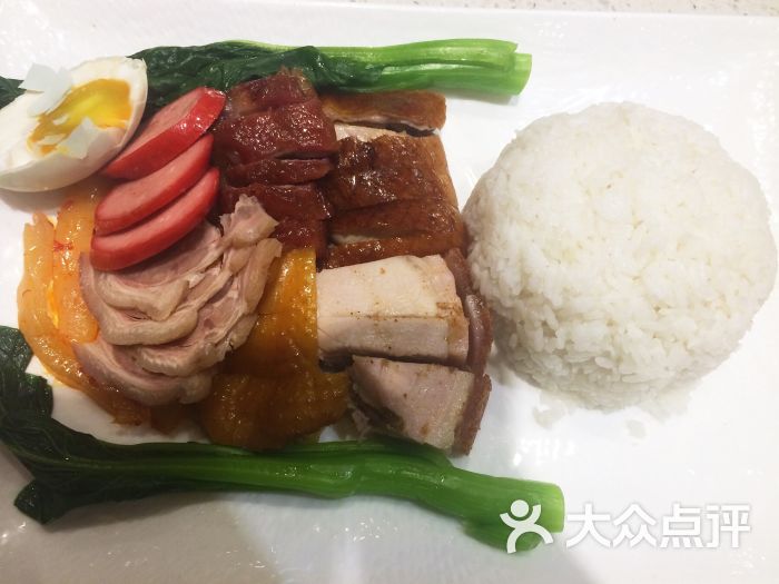 香港新发烧腊茶餐厅(书城店)的点评