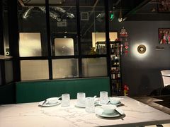 -合品记·湖南私房菜&小龙虾(霄云路店)