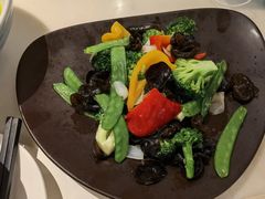 -港丽餐厅(高德置地店)