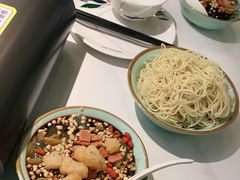 -江边城外烤全鱼(世茂广场店)