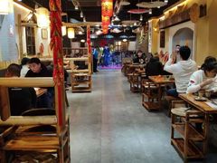 大堂-锅来乐地锅鸡(安亭店)