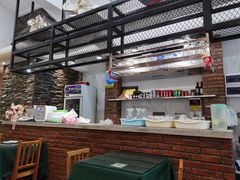 -广东仔港式茶餐厅(银泰店)