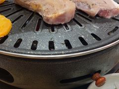 -青瓦餐厅·生鱼片·韩园烤肉(西塔店)