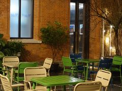 -潮一不贰·法式甜品·生日蛋糕·西式简餐(外滩店)