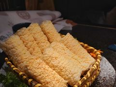 炸豆皮卷-湊湊火锅·茶憩(打浦桥日月光店)