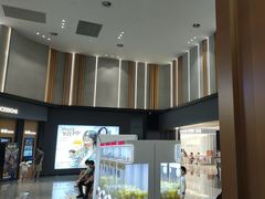 -宁波宝信宝马4S店(江北日湖店)