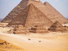 -吉萨金字塔群