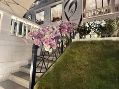 -Mark&Mars Restaurant