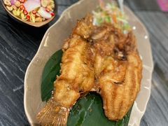 泰式炸鱼配生芒酱汁-Thai Alley泰爱里(二沙岛店)