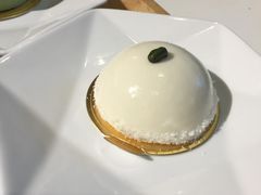 菠萝椰子慕斯-sugarman espresso素饮糖人高新咖啡工厂