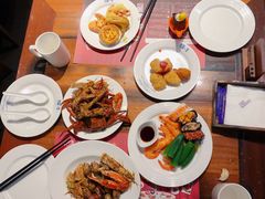 大螃蟹-四海一家自助餐(益田假日广场店)