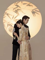 -樱花婚纱摄影