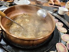 -阿山卓·野生菌火锅·纳西火塘烤肉