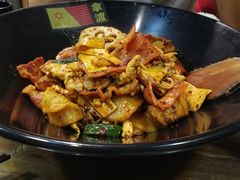 -拿渡麻辣香锅(银泰创意城店)