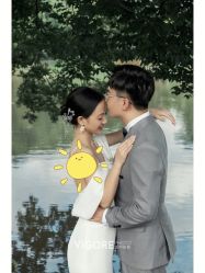 -雪中彩影婚纱摄影·微光艺术中心