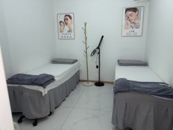 -瓷肌博士·祛痘科技美肤