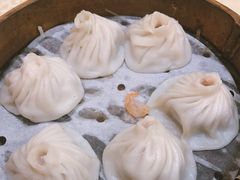 蟹粉小笼包-绿波廊(豫园店)