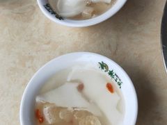 -墨脱石锅椰子鸡•香草鸭•东山羊(大东海店)