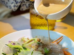 -关东小磨东北菜(上海长风大悦城店)