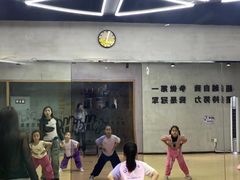 -第壹街舞(西城天街店)